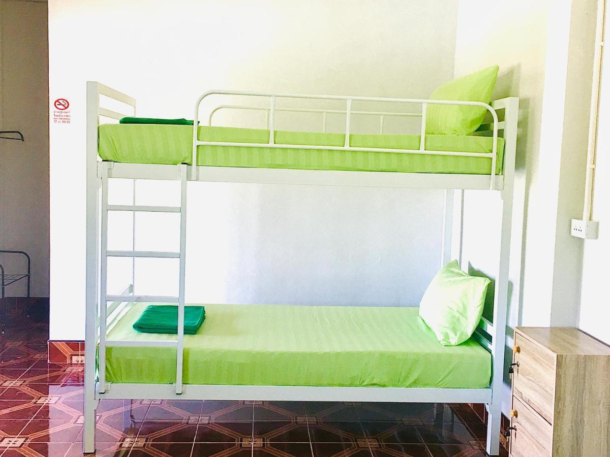 Saeng Tai Amphawa Apartman Szamutszongkhram Kültér fotó