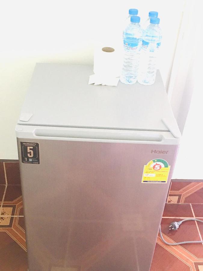 Saeng Tai Amphawa Apartman Szamutszongkhram Kültér fotó