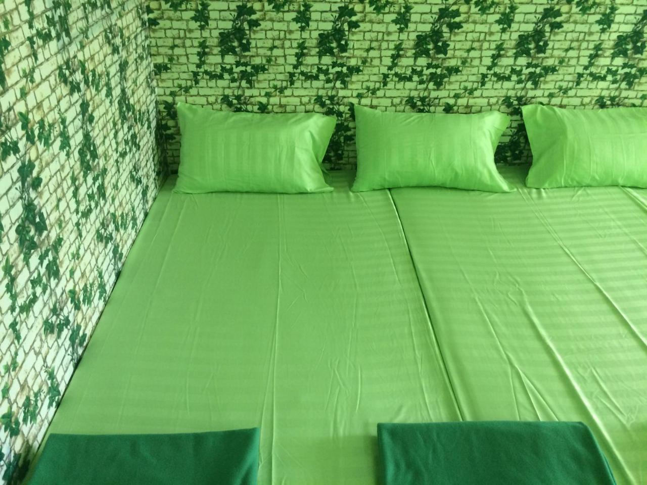Saeng Tai Amphawa Apartman Szamutszongkhram Kültér fotó